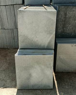 270-316X393_INTERIOR-LEFT-2-Acadian-Black